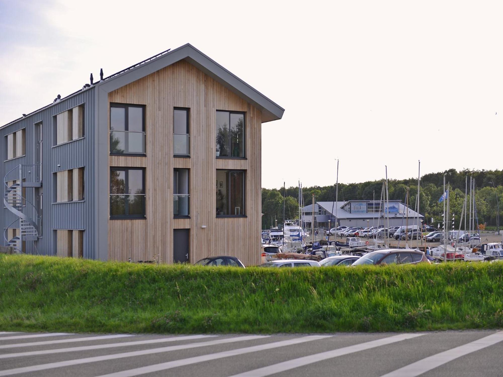 Waterlodge Blue Lagoon On A Jetty For 4 People Kamperland Esterno foto